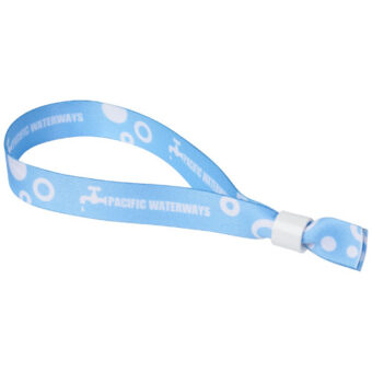 El sublimert festivalarmbånd